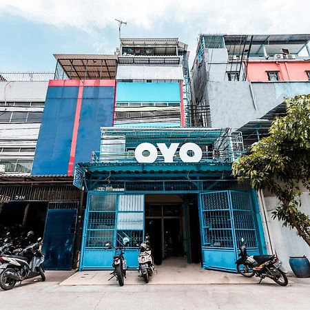 Oyo 478 Balcon Biru Hotell Jakarta Exteriör bild
