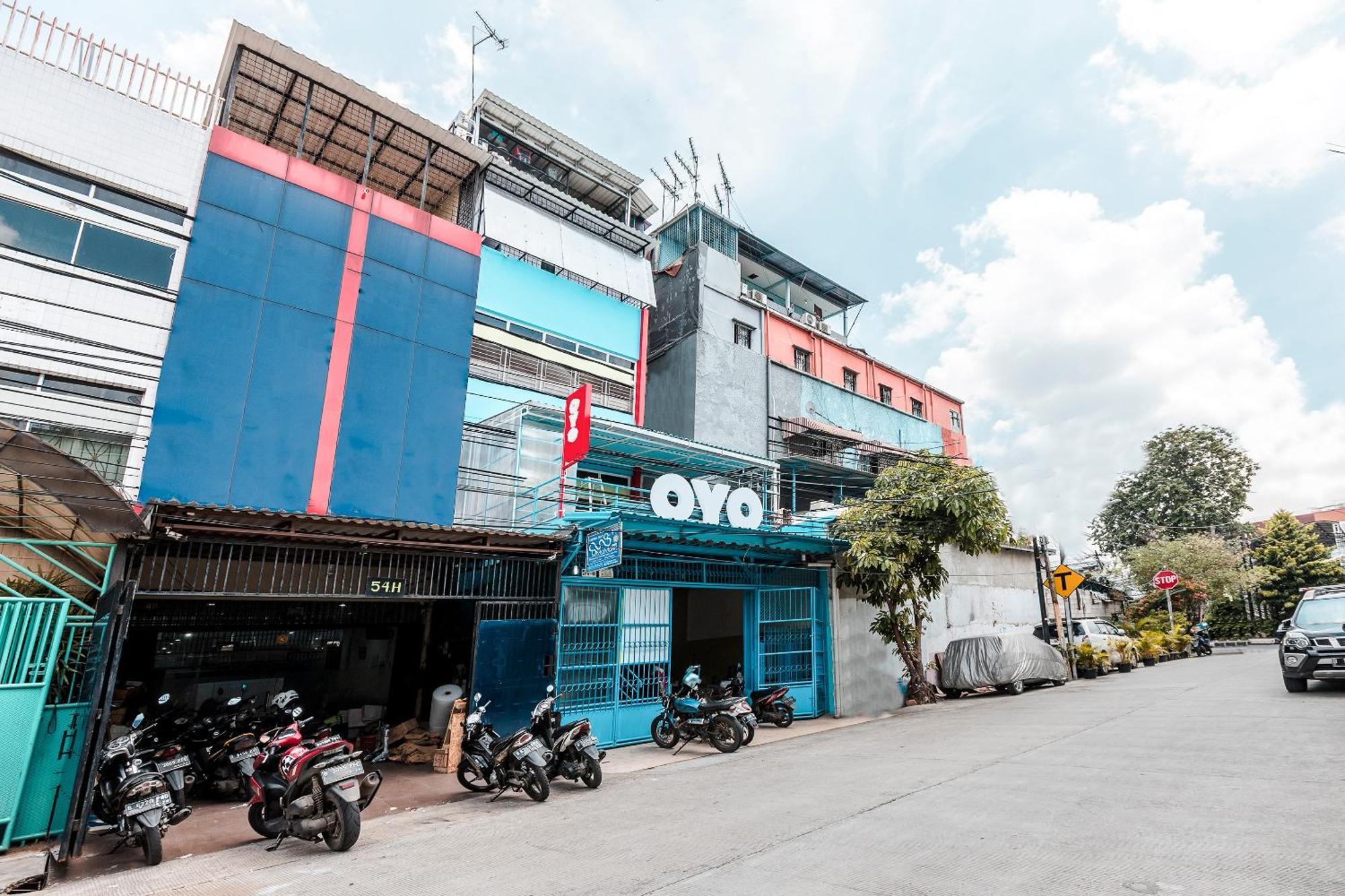 Oyo 478 Balcon Biru Hotell Jakarta Exteriör bild