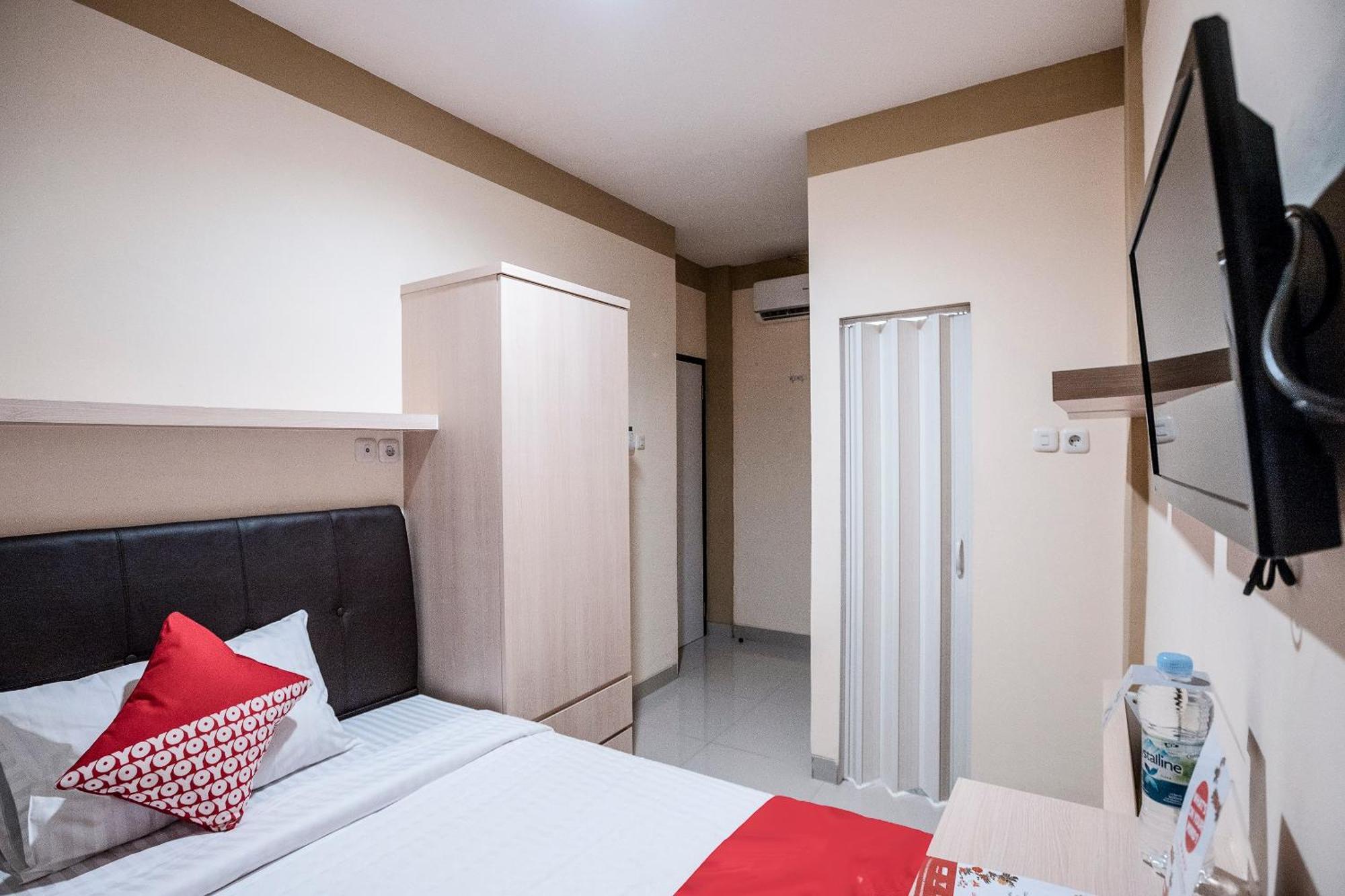 Oyo 478 Balcon Biru Hotell Jakarta Exteriör bild